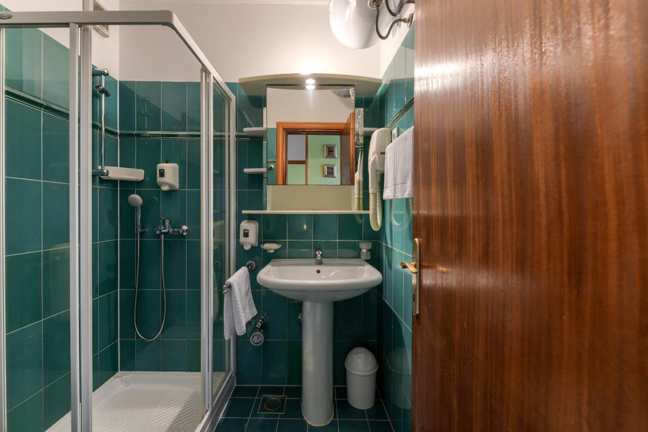 Apartamento Olive Maris Petrčane Exterior foto